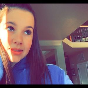 Meet your Posher, Kennedy